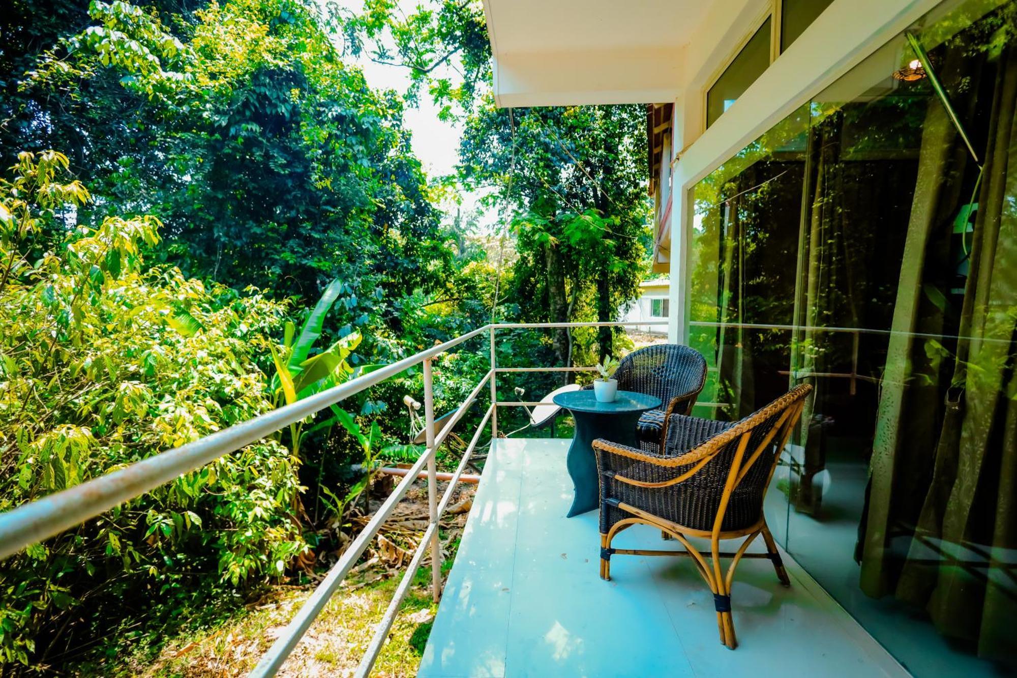 Mookanana Jungle Resort And Spa Hassan Eksteriør billede